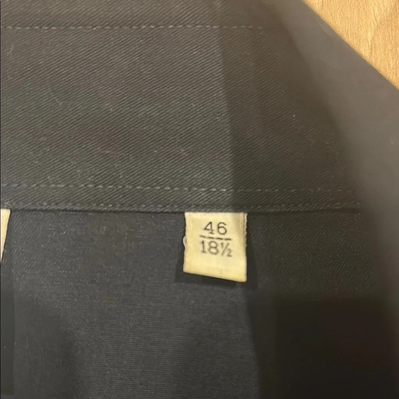 Black Classic Dress Shirt with Long Sleeves - Picture 3 of 11